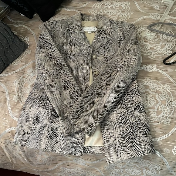 Liz Claiborne jacket really new - Picture 7 of 8